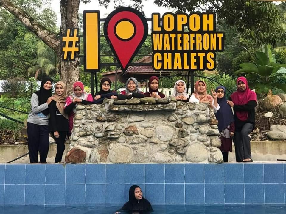 Lopoh Waterfront Budget Chalets Villa Hulu Langat Eksteriør billede