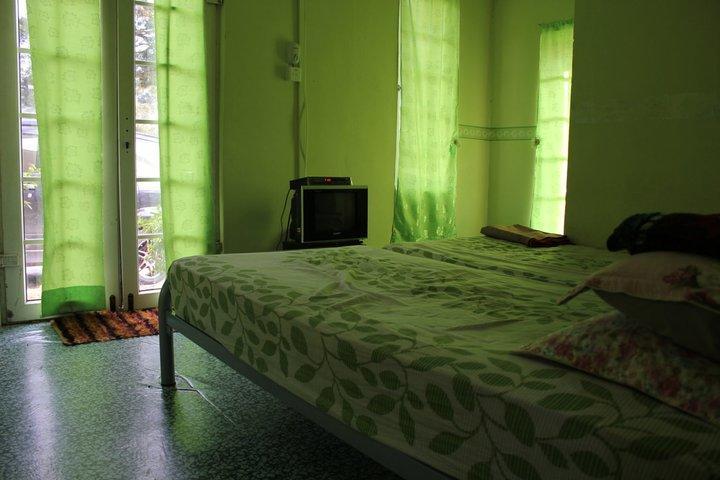 Lopoh Waterfront Budget Chalets Villa Hulu Langat Eksteriør billede