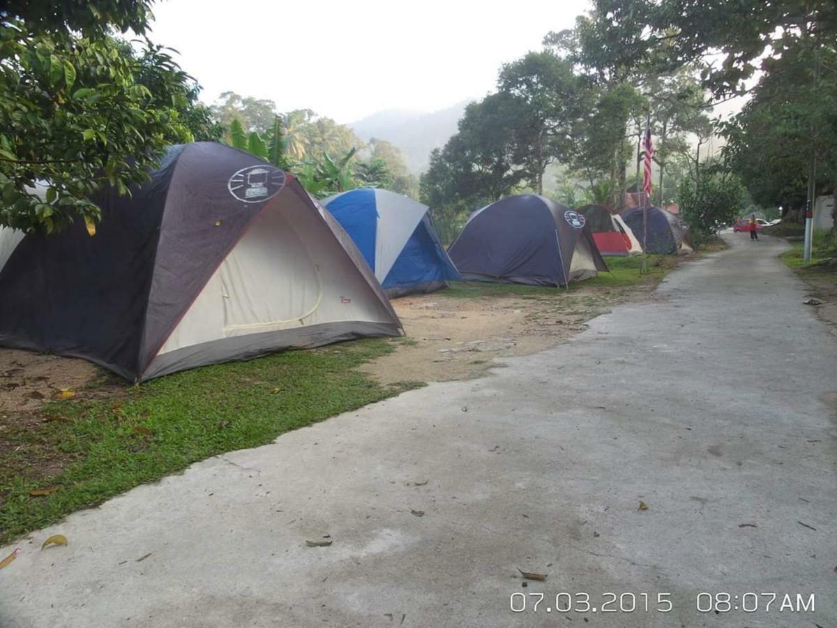 Lopoh Waterfront Budget Chalets Villa Hulu Langat Eksteriør billede